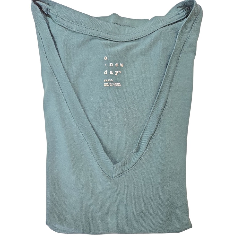 A New Day Women's T Shirt Size Small Teal V Neck Short‎ Sleeve